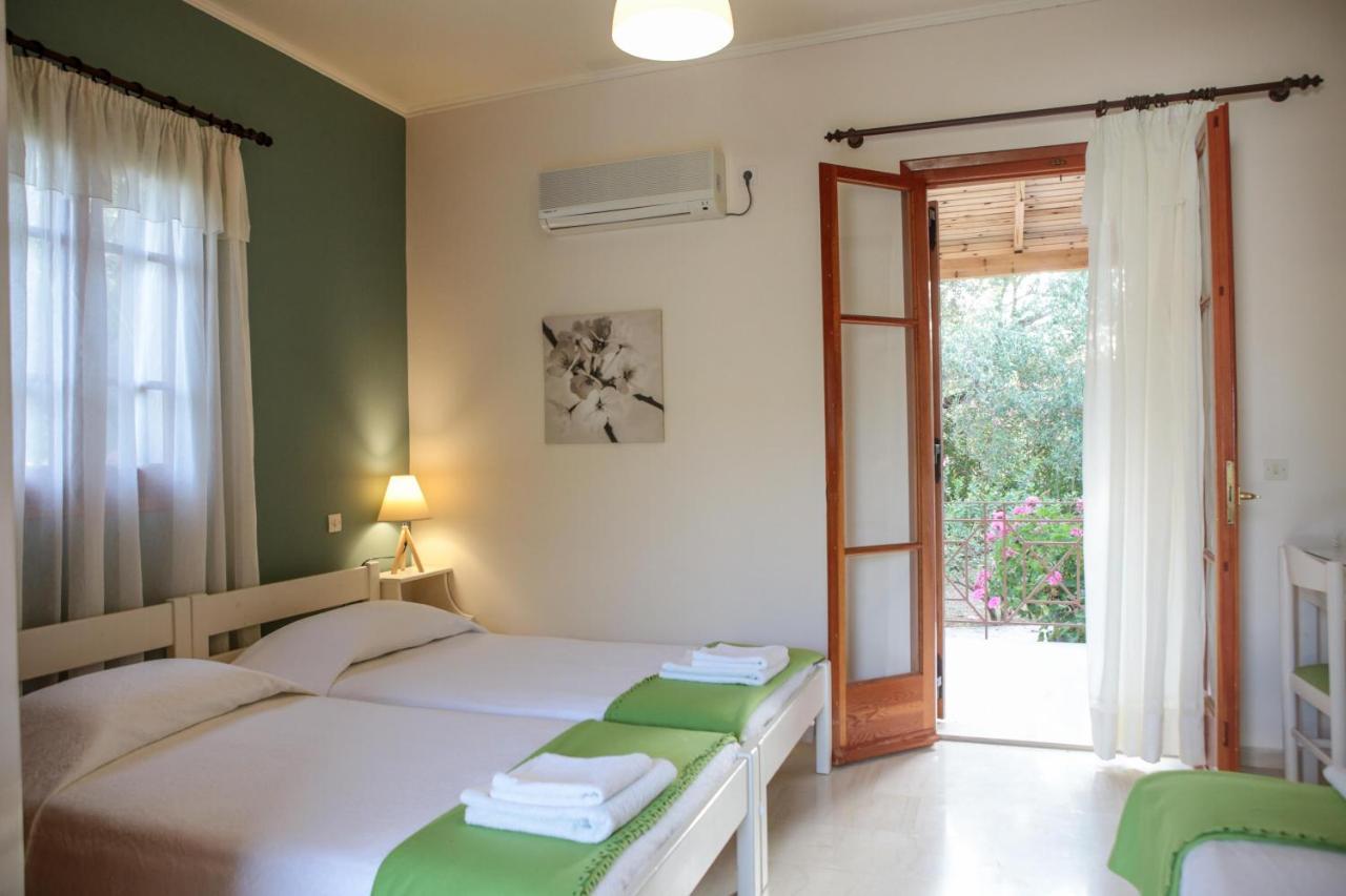 Aparthotel Dendrolivano Minia